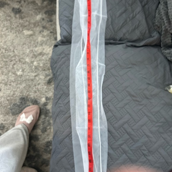 Wedding shall with detachable sleeves - Picture 11 of 11